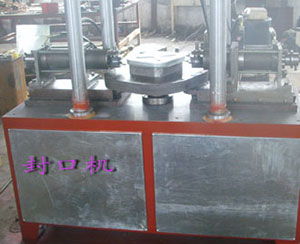 油（yóu）箱封蓋（gài）機